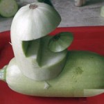 Трактор из кабачков